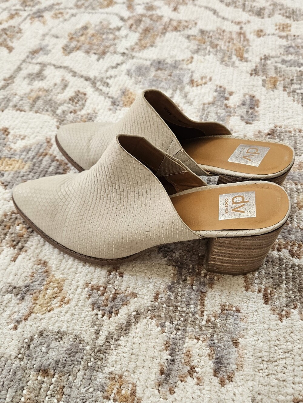 Dolce Vita Mules